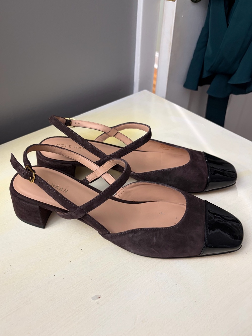 Cole Haan Women’s Brown Pela Block Heel Slingback Pumps with Black Patent Toe - Picture 5 of 6